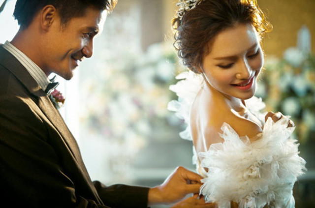 Ly hôn rồi sao anh còn dùng tình yêu làm lá chắn