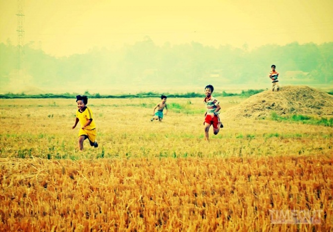 Tuổi thơ trong tôi là...