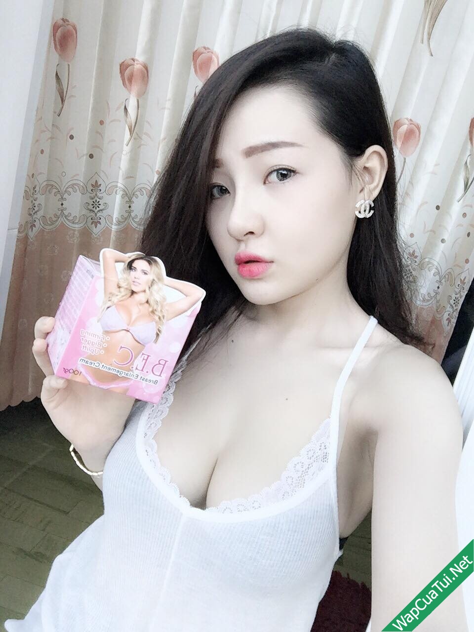 Facebook gái xinh Bình Định: Ngân Ngân Võ Võ