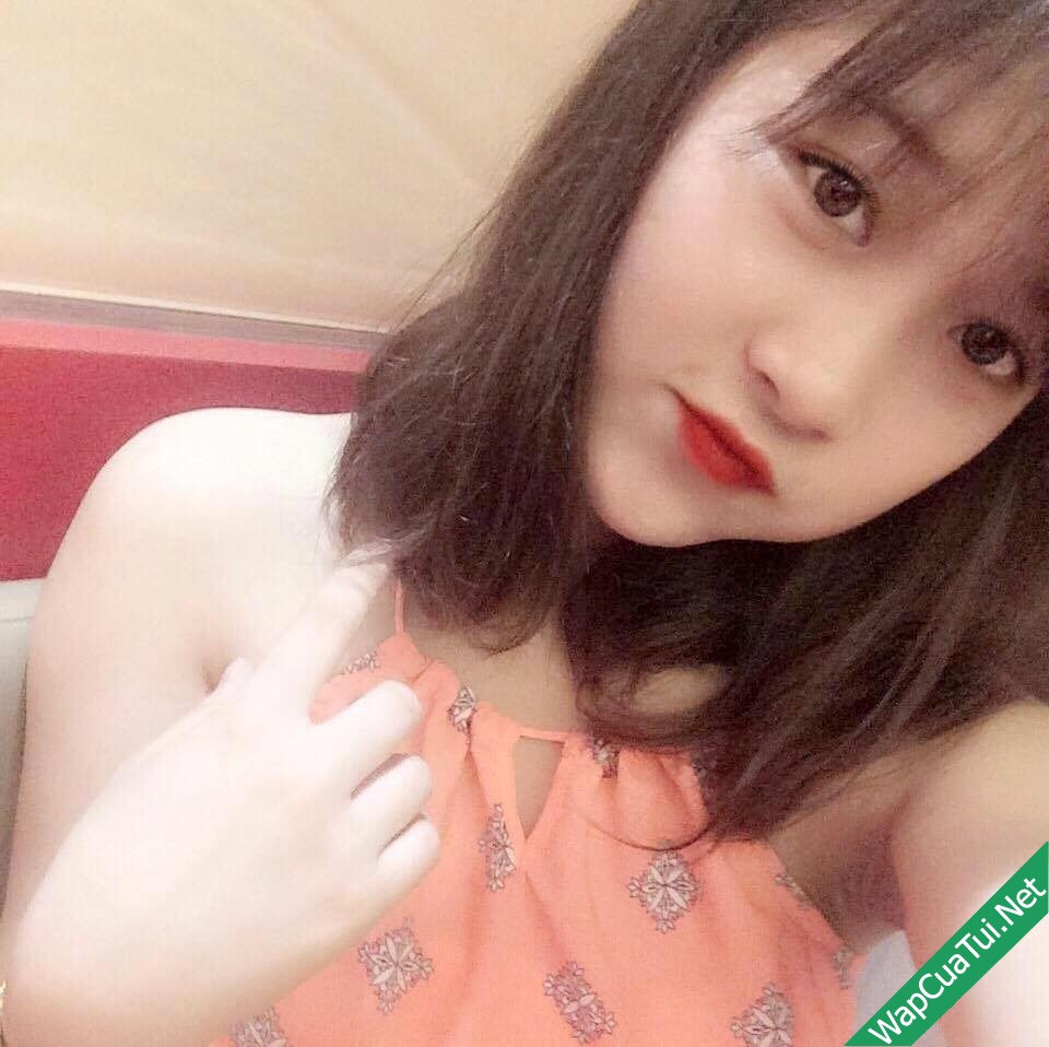 Facebook gái xinh Nghệ An: Pô Rumm (I'm Fini)