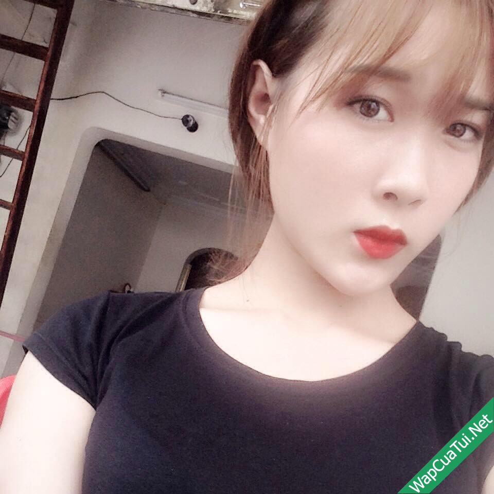 Facebook gái xinh Nghệ An: Pô Rumm (I'm Fini)