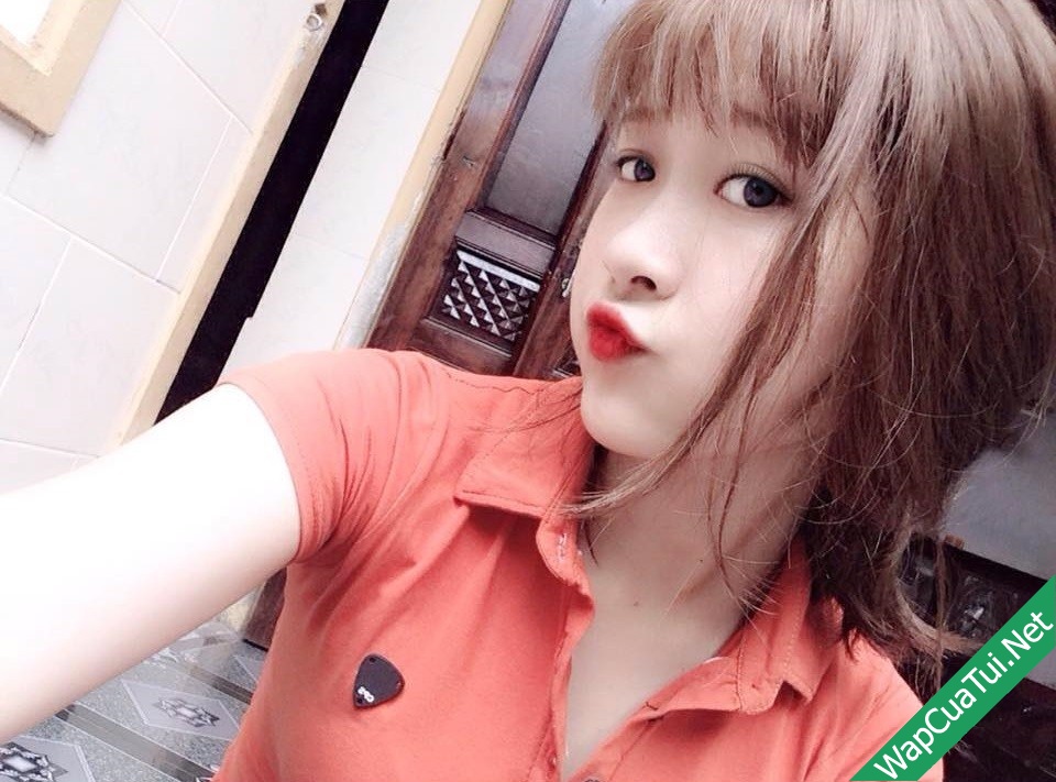 Facebook gái xinh Nghệ An: Pô Rumm (I'm Fini)