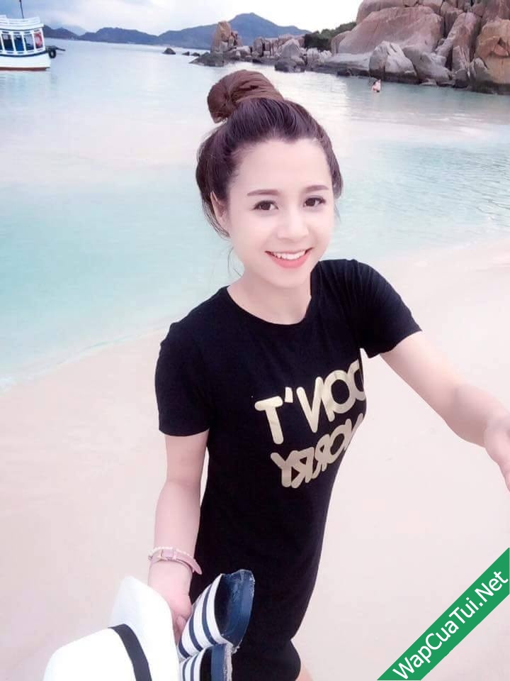 Facebook gái xinh Sài Gòn: Henri Lind