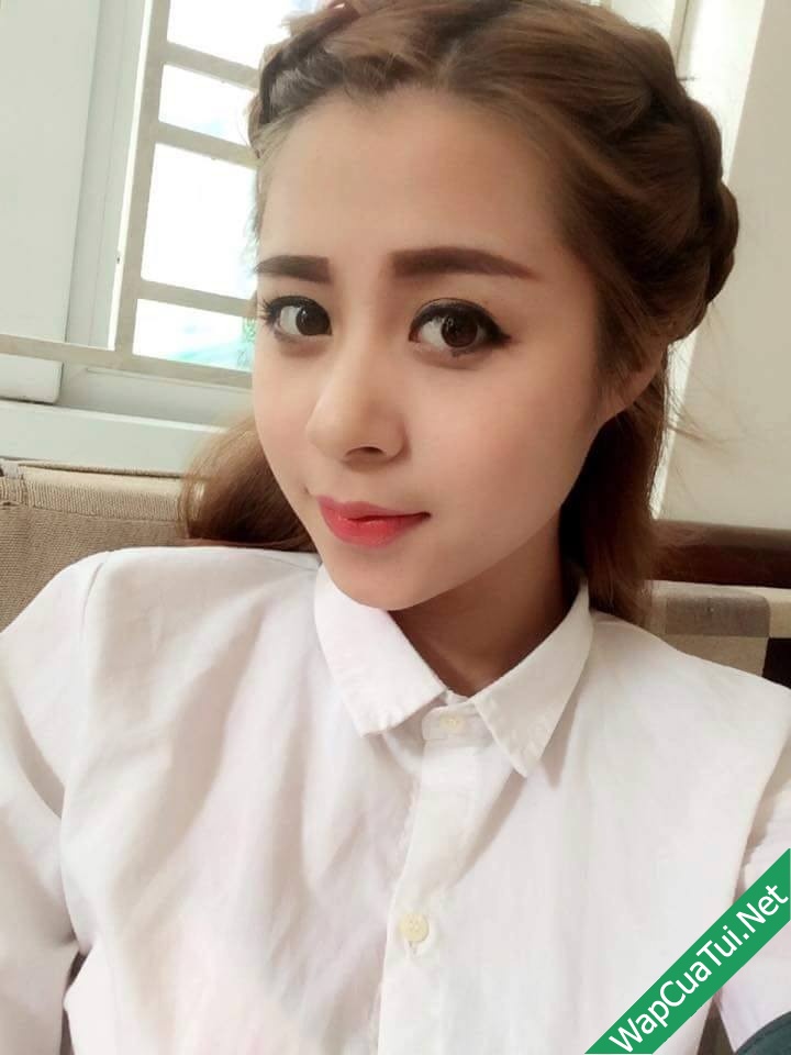 Facebook gái xinh Sài Gòn: Henri Lind