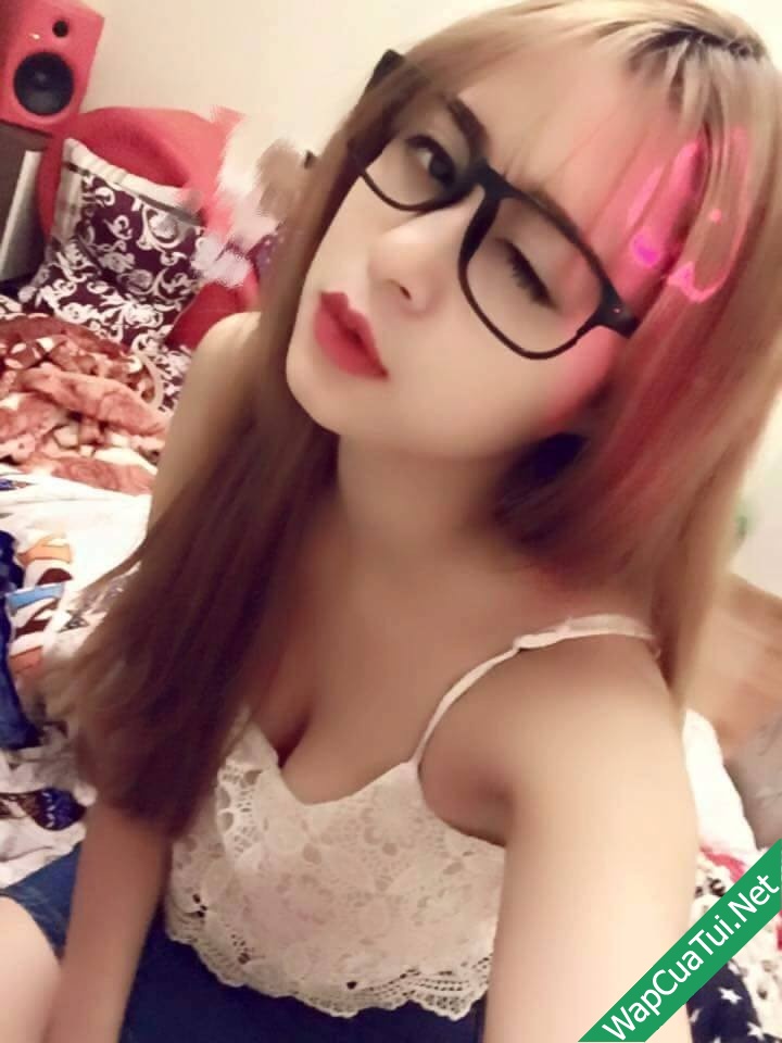 Facebook gái xinh Sài Gòn: Henri Lind