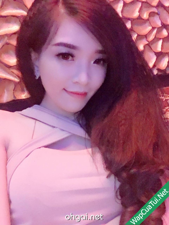Gái xinh facebook: Lưu Trúc