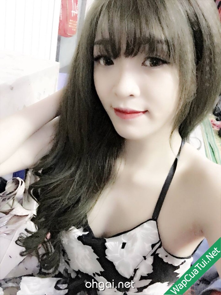 Gái xinh facebook: Lưu Trúc