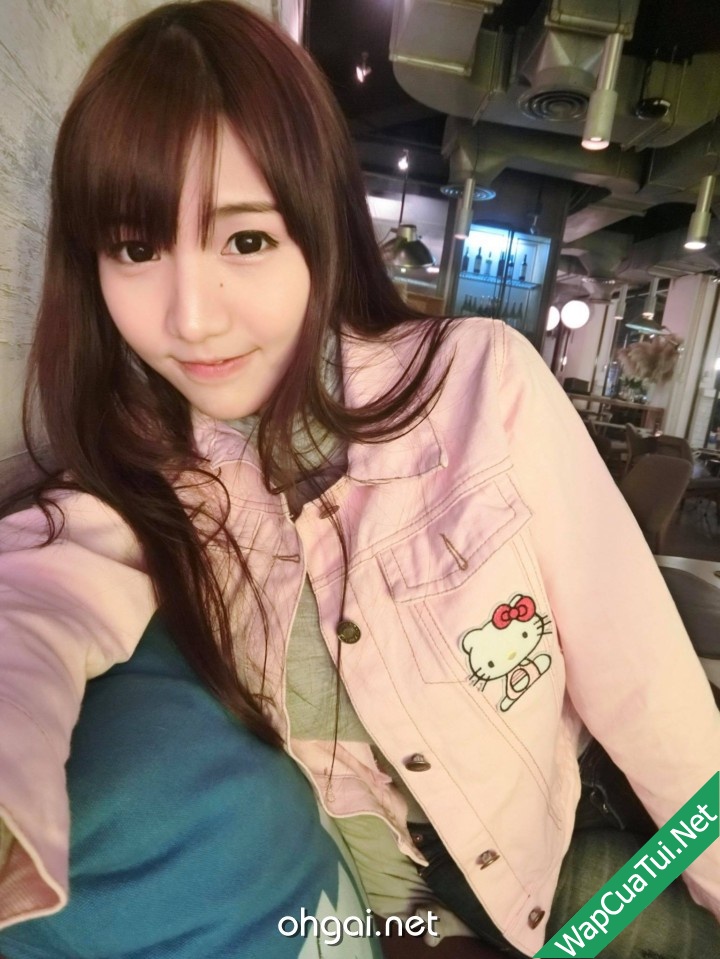 Hot girl facebook Thái Lan: Arisara Karbdecho